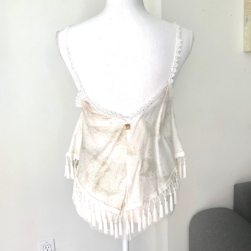 Beautiful White Gold Lace Tassle Top - Picture 2 of 3